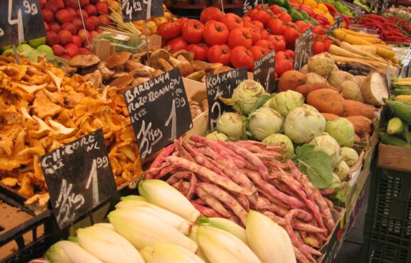 market-1092519_1920