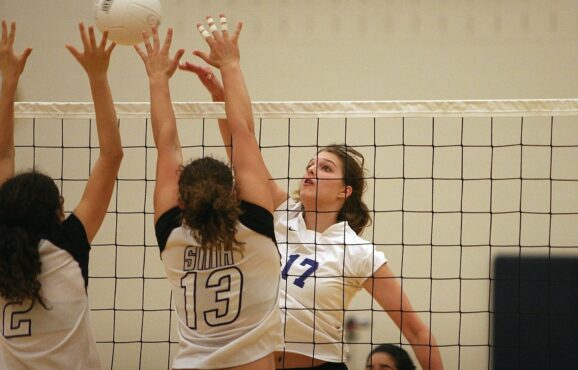 volleyball-1604584_1920